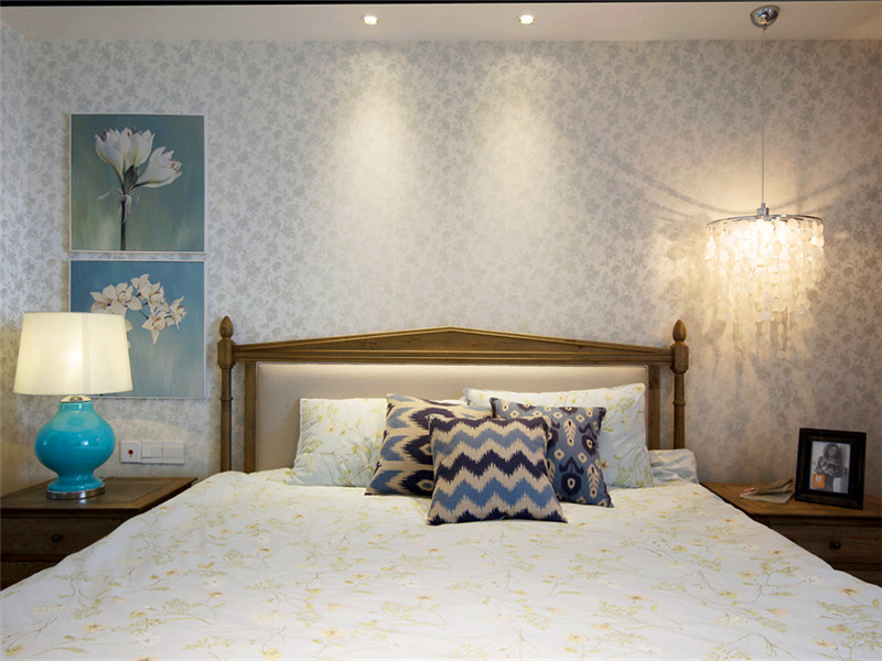 典雅欧式卧室设计效果图