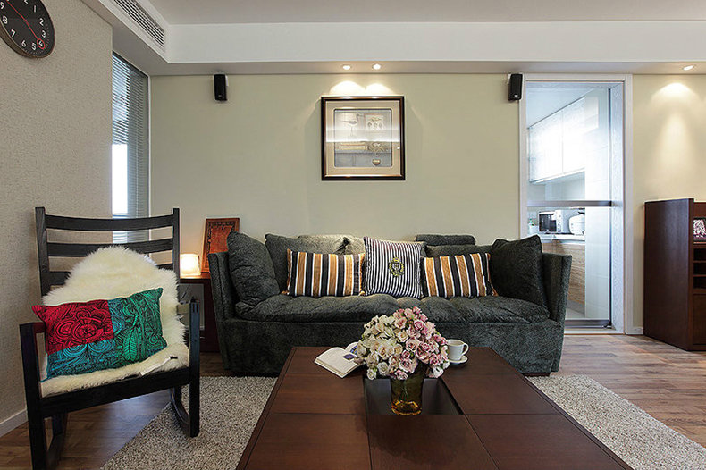 简朴日式风格客厅装饰效果图