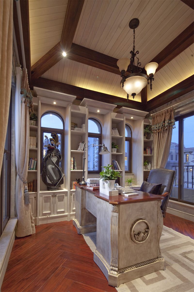 奢华欧式新古典风格书房特色书桌效果图