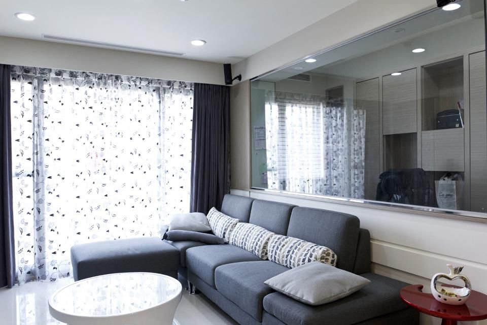 经典简约客厅 小碎花窗帘装饰图 - 效果图