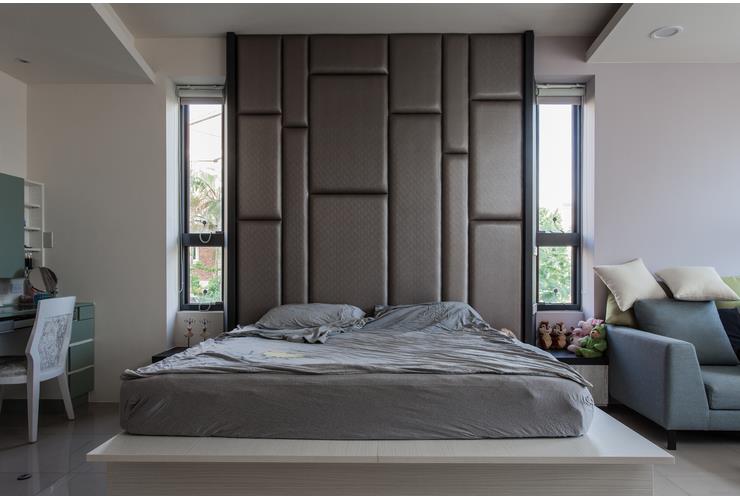 别致素雅现代卧室床头软包背景墙装饰 - 效果图