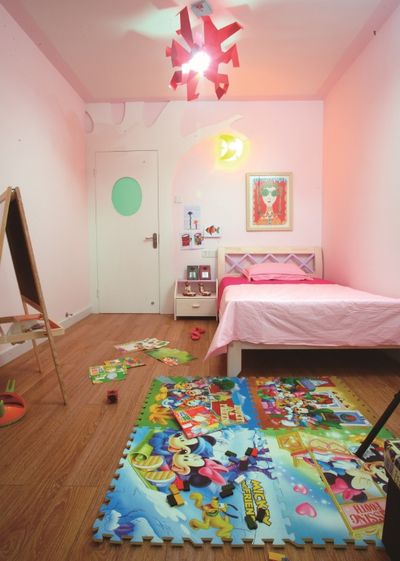 现代简约粉色系儿童房效果图