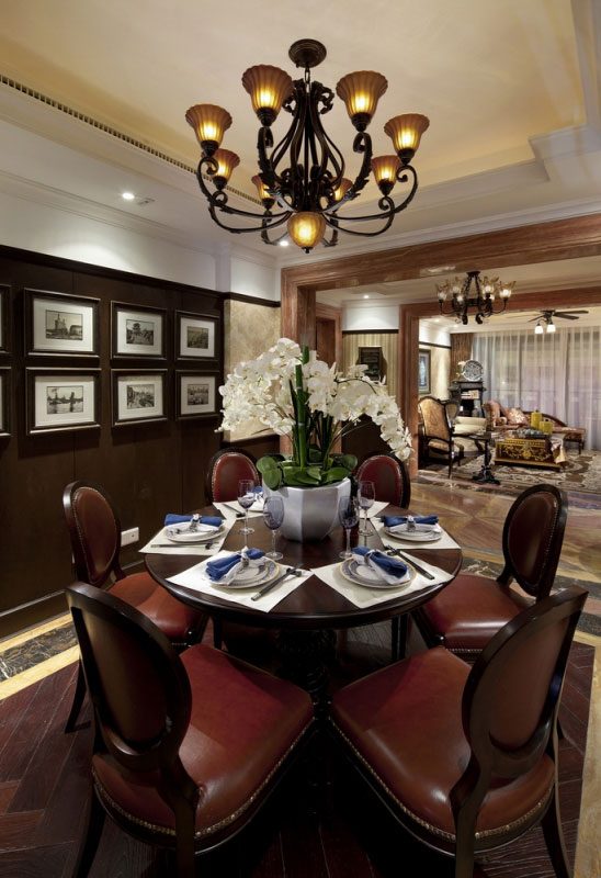 经典美式风格餐厅六人桌效果图