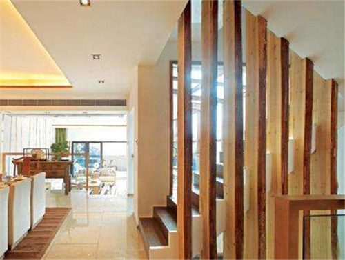 楼梯隔断要怎么设计 如何保持楼梯间的干净整洁 - 选购指南