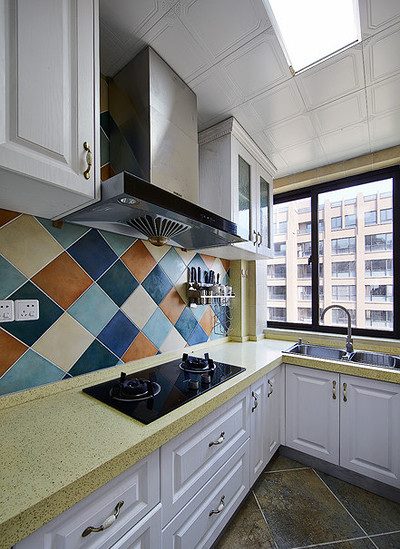 休闲美式三居室厨房橱柜装潢效果 - 效果图