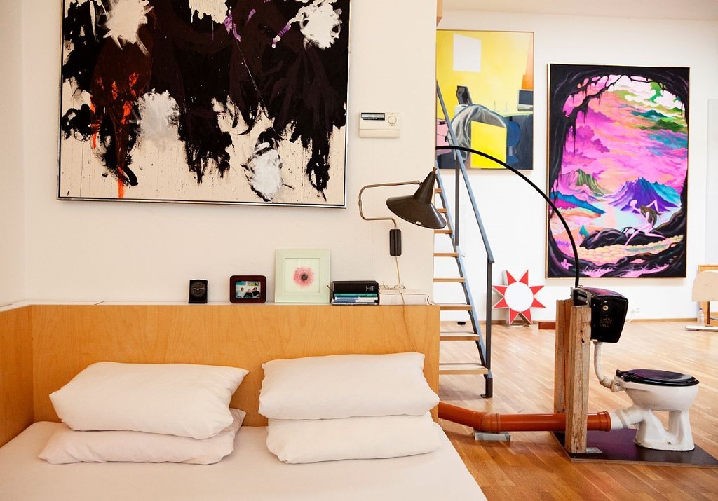 欧式风格卧室挂画装饰图 - 效果图