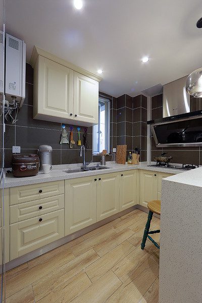 北欧风格时尚厨房背景墙装修效果图