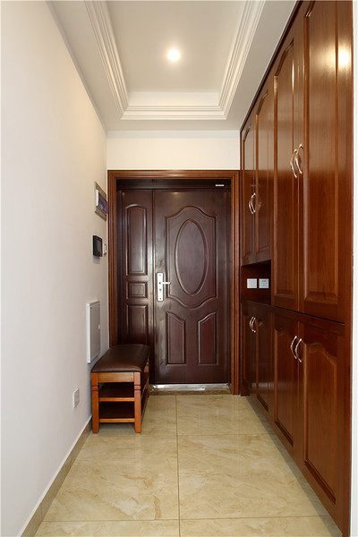 时尚现代家庭玄关装修设计效果图