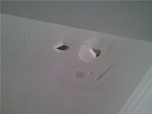 屋顶漏水怎么处理 小编来支招！ - 翻新攻略