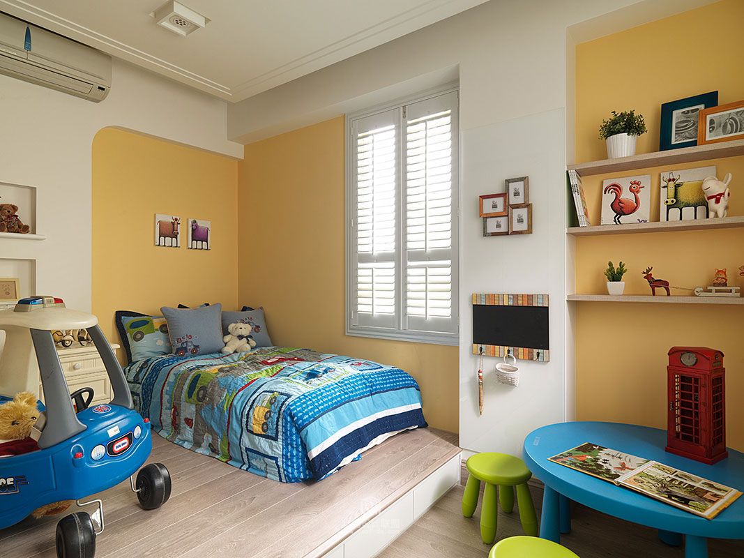 田园风光儿童房黄色背景墙装饰图 - 效果图