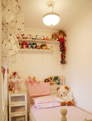 粉嫩可爱田园儿童房效果图