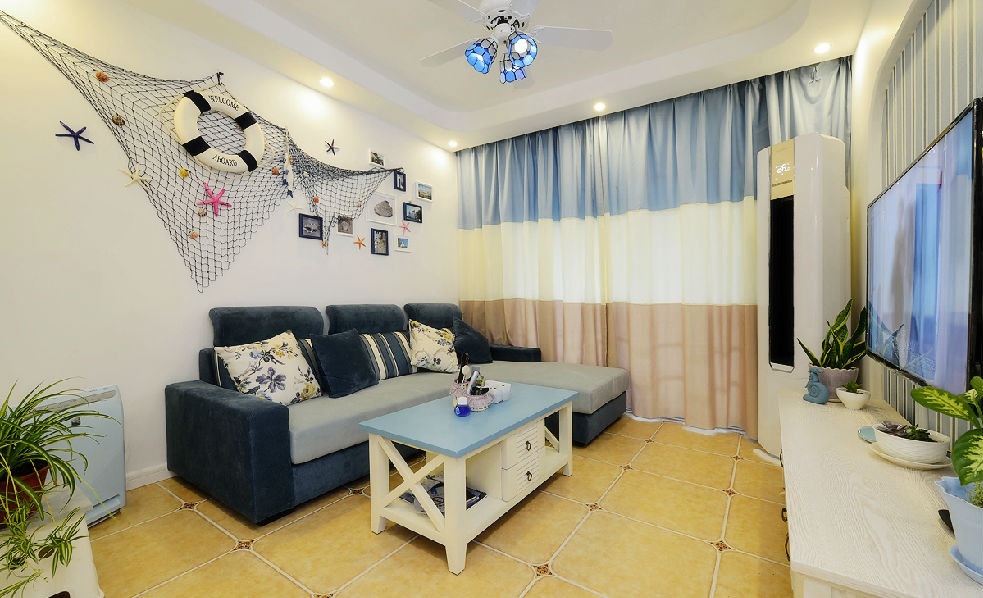 经典地中海客厅窗帘效果图