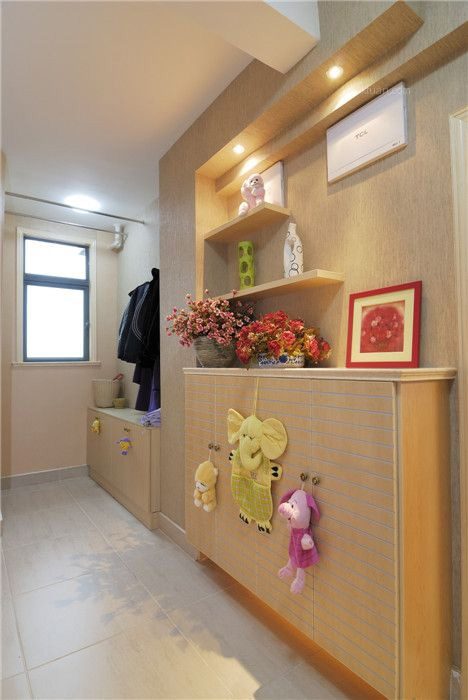 温馨现代家居玄关案例欣赏 - 效果图