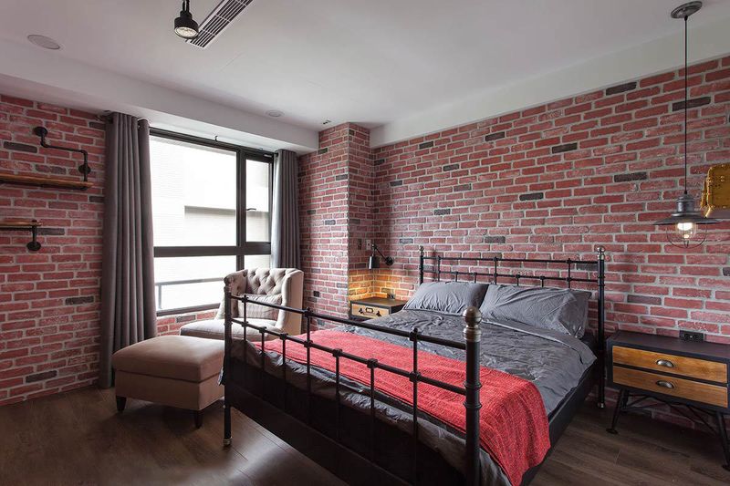 美式乡村卧室文化砖墙面效果图