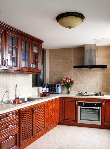 美式田园风格实木厨房橱柜装饰图 - 效果图