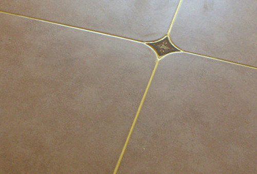 瓷砖美缝施工步骤及方法 短短几分钟搞定它！ - 翻新攻略