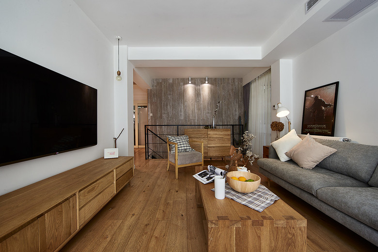 原木韵味实用北欧风格别墅隔断客厅装修效果图