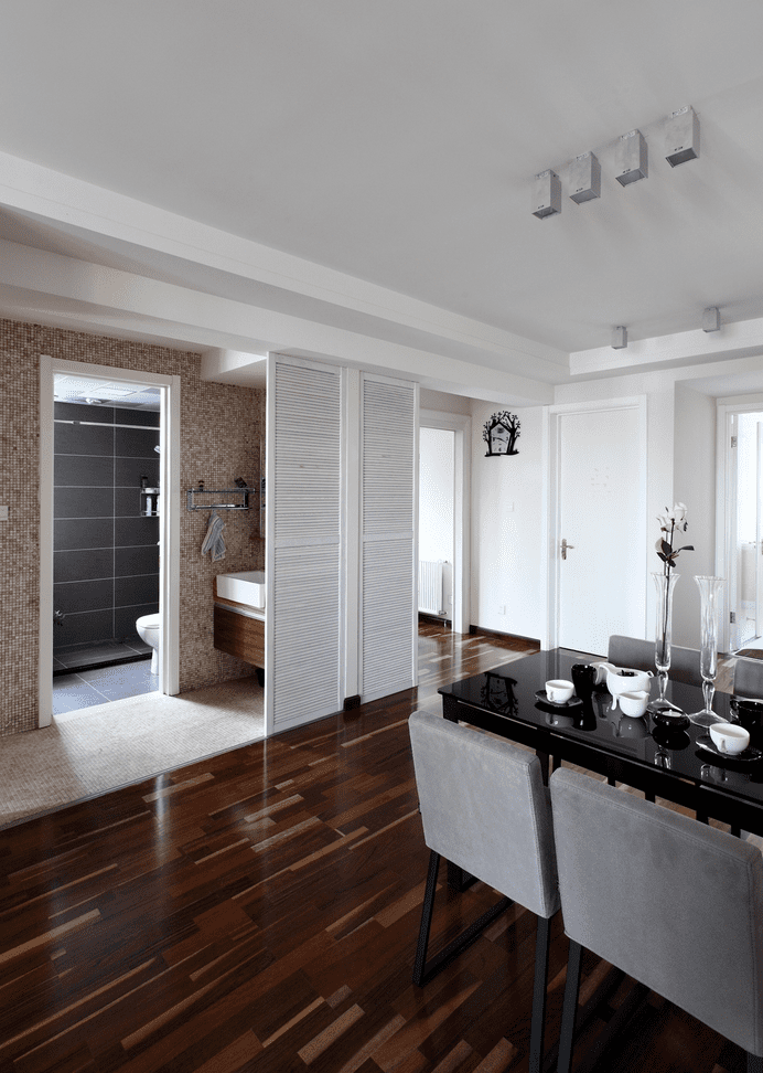 现代装修餐厅卫生间隔断设计 - 效果图