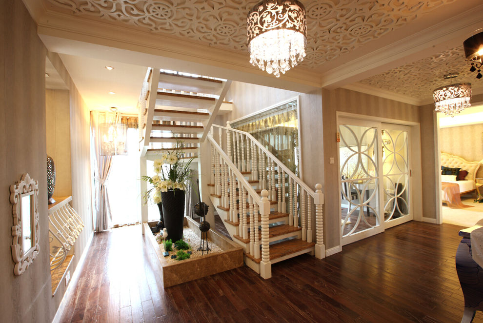 浪漫简欧风格阁楼实木楼梯隔断设计图 - 效果图