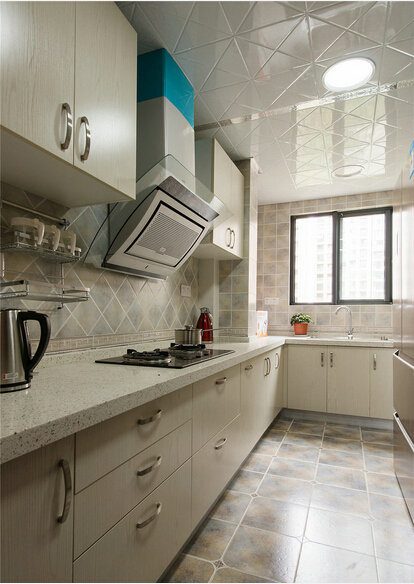 明亮简约现代厨房吊顶设计 - 效果图