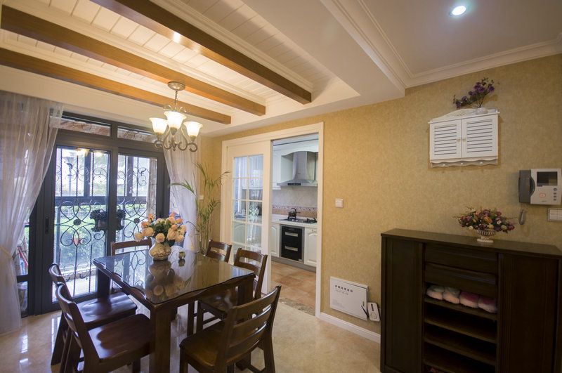 田园风格设计四居室餐厅复古餐桌搭配效果图