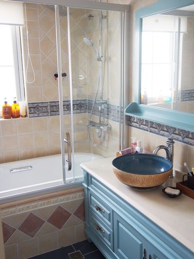 唯美美式风格小户型干湿卫生间设计图 - 效果图