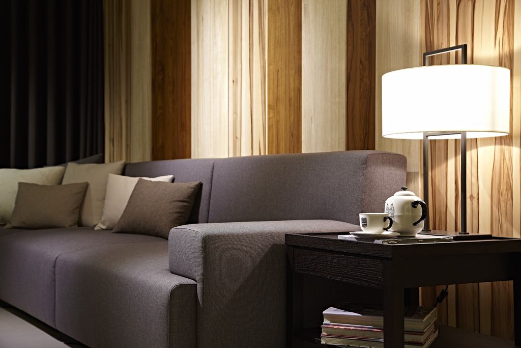 创意简约风家居台灯效果图