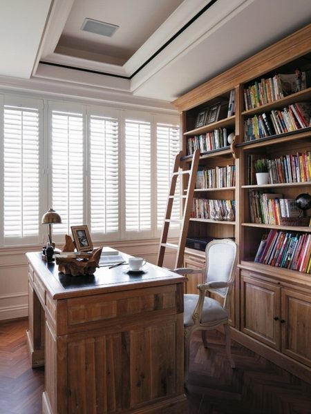 现代原木书房装饰效果图