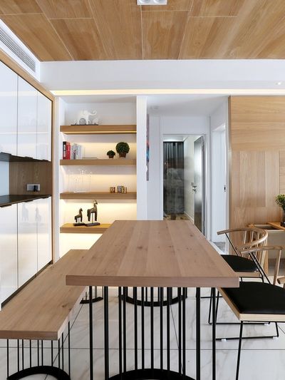 简约宜家风格餐厅原木隔断效果图