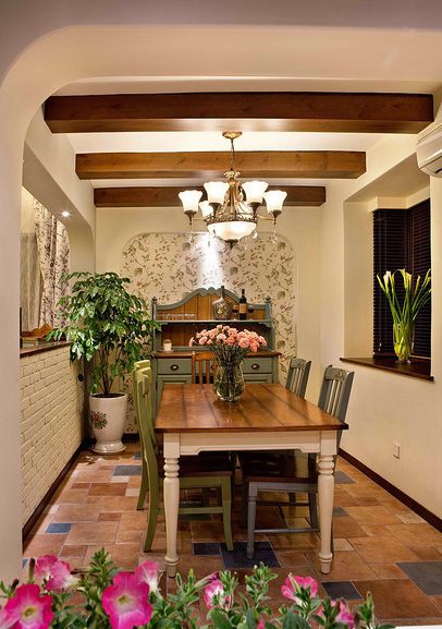 简朴田园装修风格别墅餐厅花卉装饰效果图