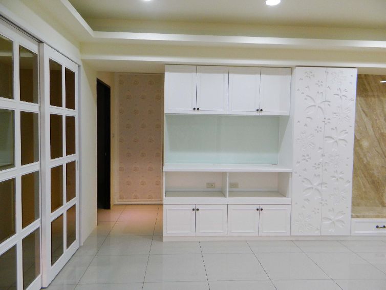 时尚简约纯白收纳柜装潢图 - 效果图