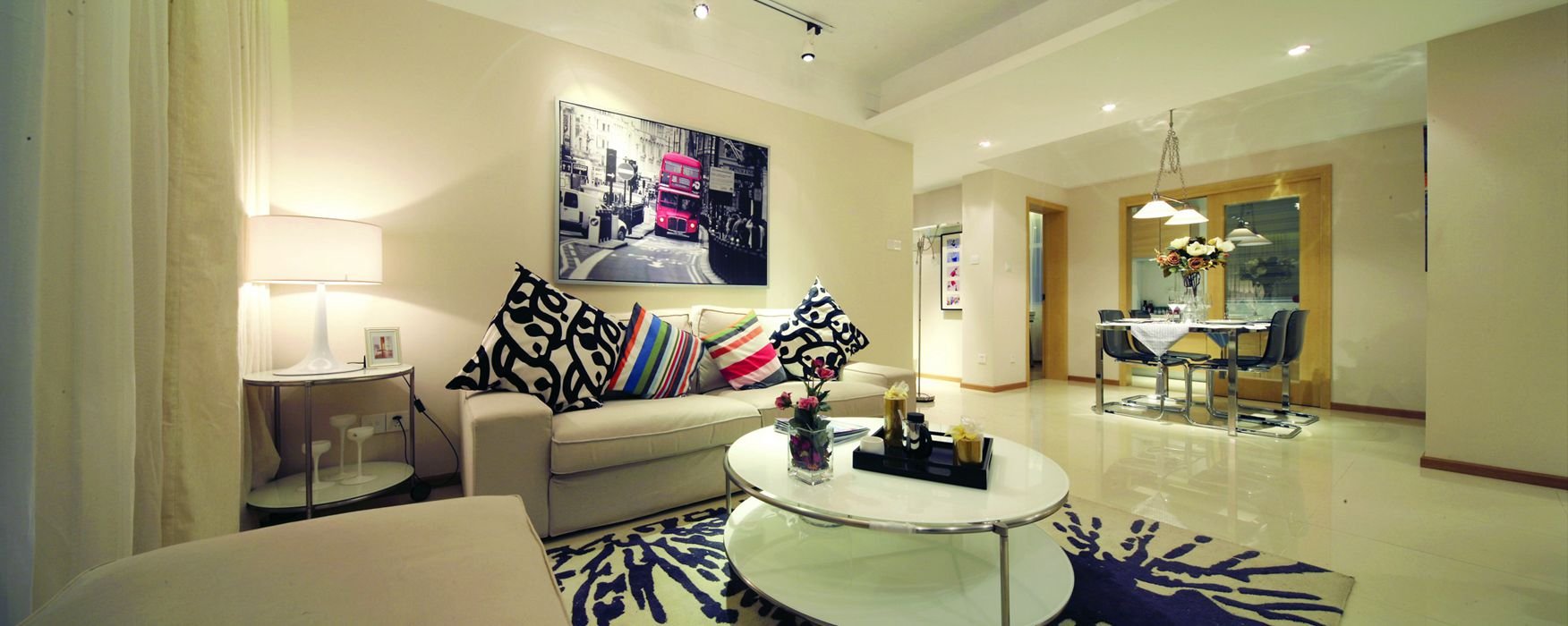 撞色前卫客餐厅一体沙发背景墙效果图