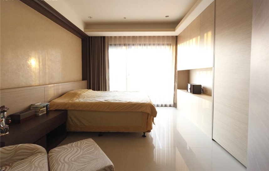 温馨简约现代卧室装潢欣赏图 - 效果图