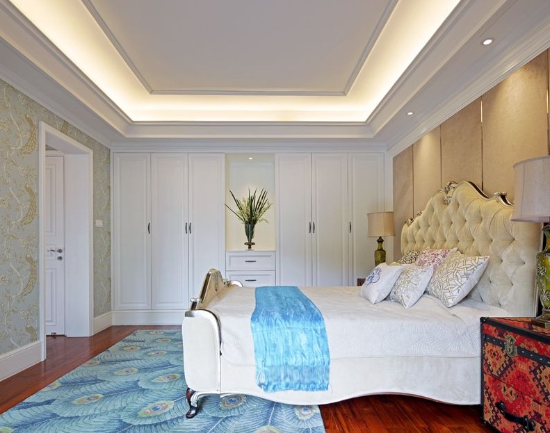 简欧风格公寓卧室造型吊顶设计装修效果图