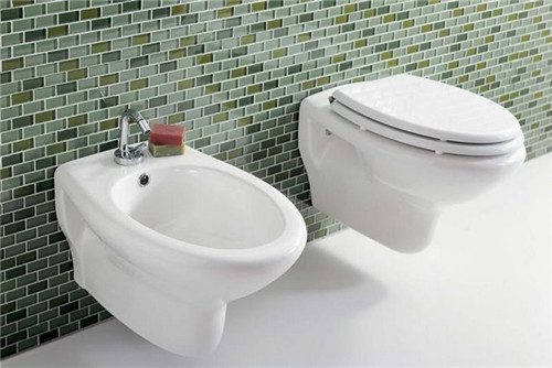 嵌入式马桶的维修步骤 墙挂式马桶的修理方法介绍 - 选购指南