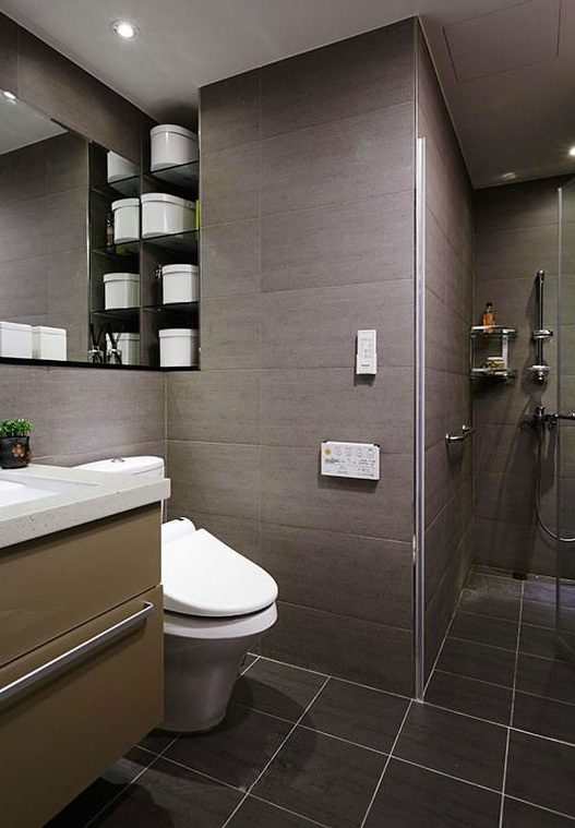 暗色简约风格现代卫生间背景墙装潢效果图