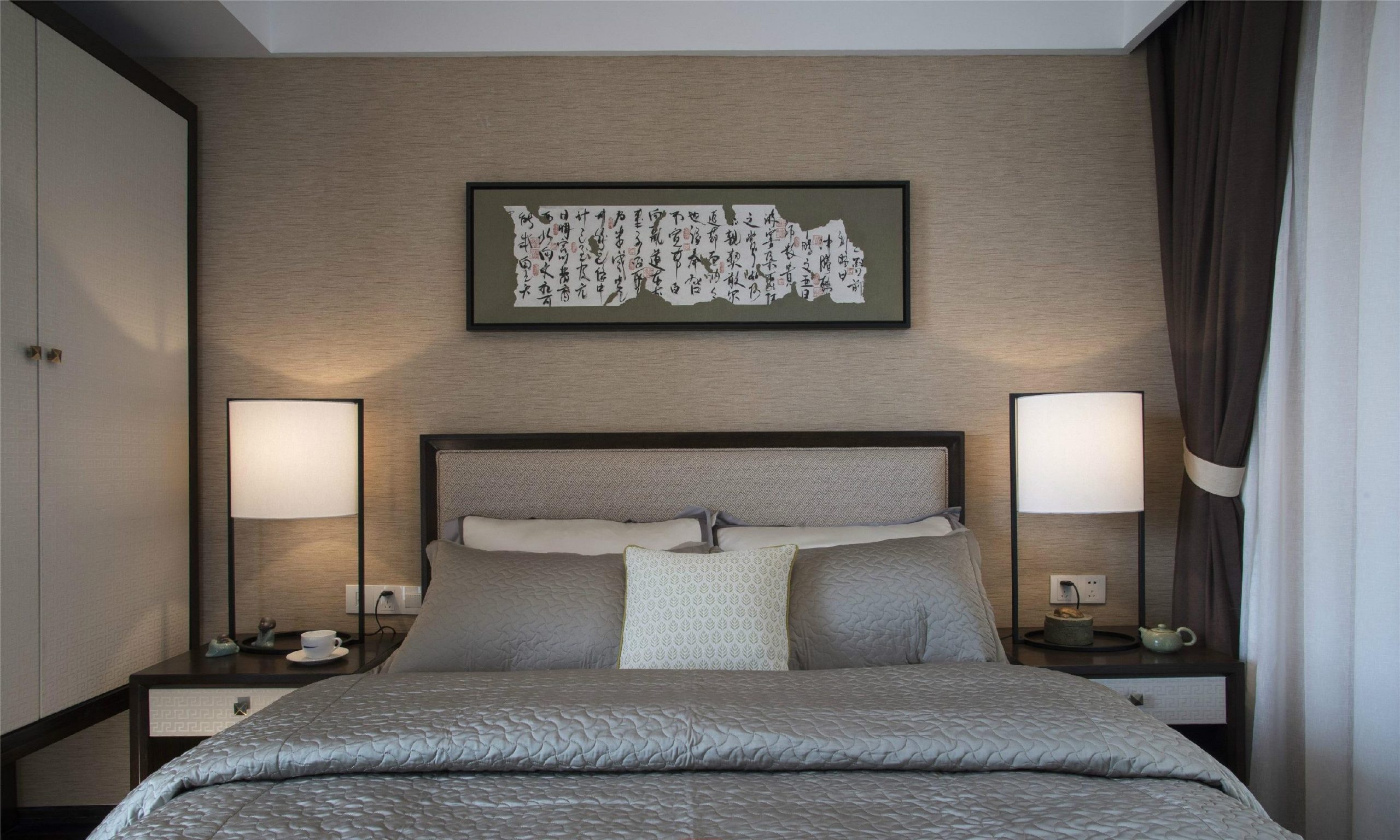 新中式卧室装修设计案例效果图