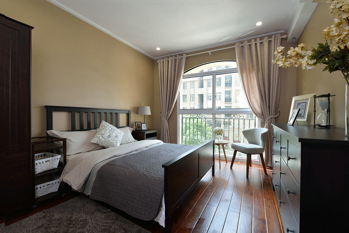 现代美式卧室实木家装设计欣赏图 - 效果图