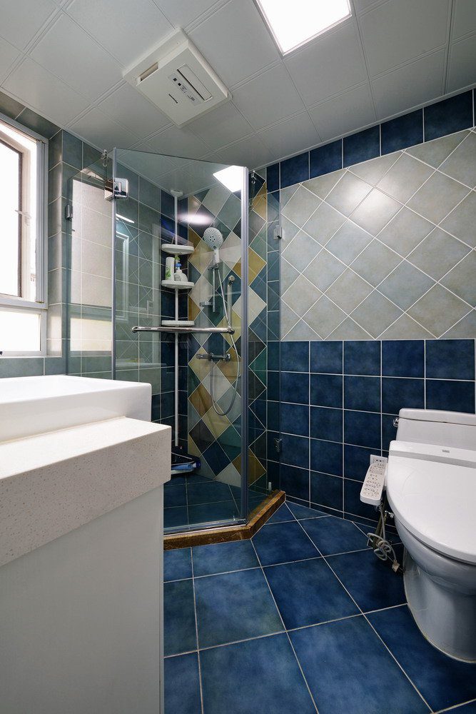 蓝色地中海卫生间设计装潢案例图 - 效果图