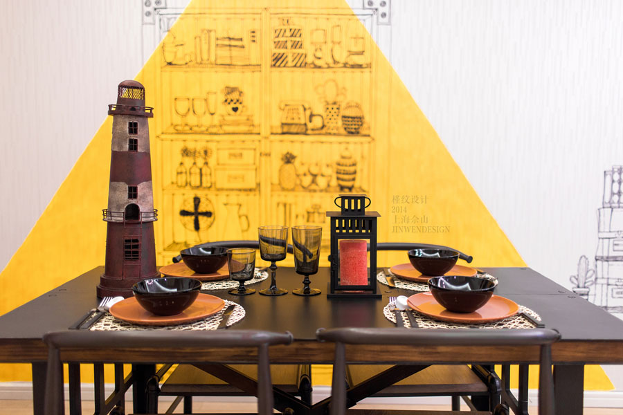 北欧小户型餐厅原木餐桌效果图