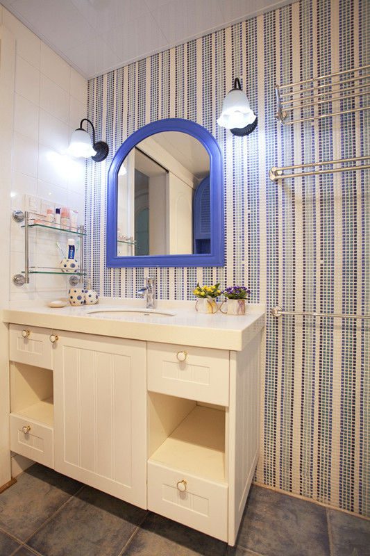 唯美简约地中海风格洗手间马赛克背景墙装饰图 - 效果图