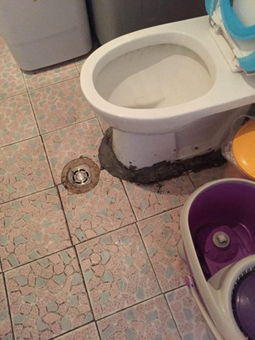 马桶底座漏水原因 马桶底座漏水怎么办 - 翻新攻略