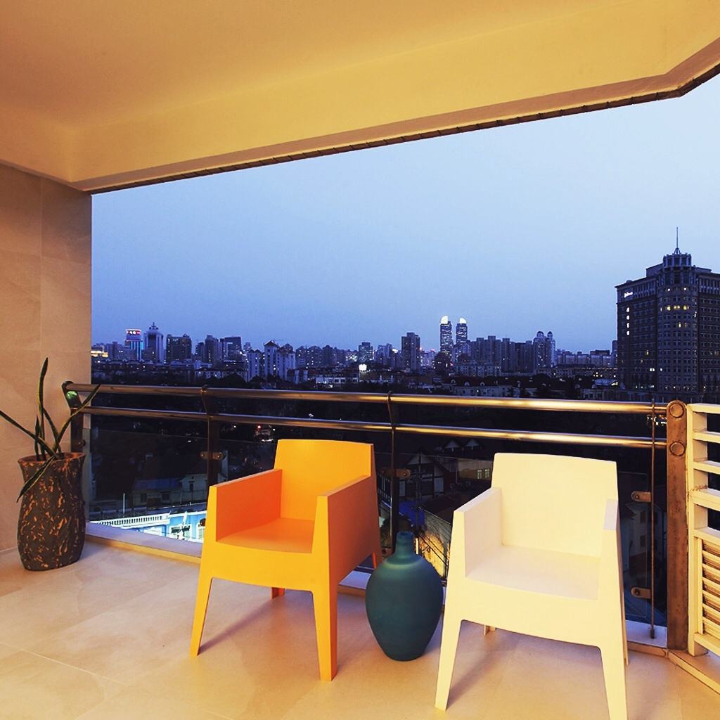 简约家居阳台休闲椅装饰 - 效果图