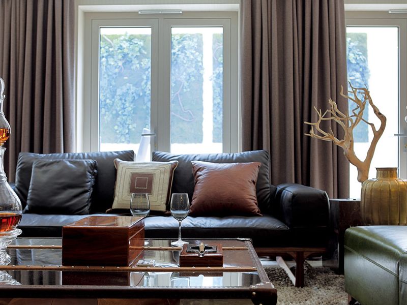 现代时尚客厅室内窗帘装潢效果图