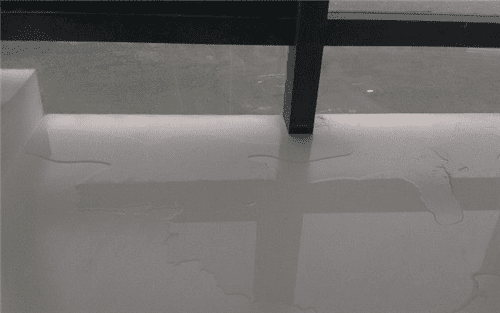 窗户缝漏水怎么办 找对原因还要用对方法 - 翻新攻略