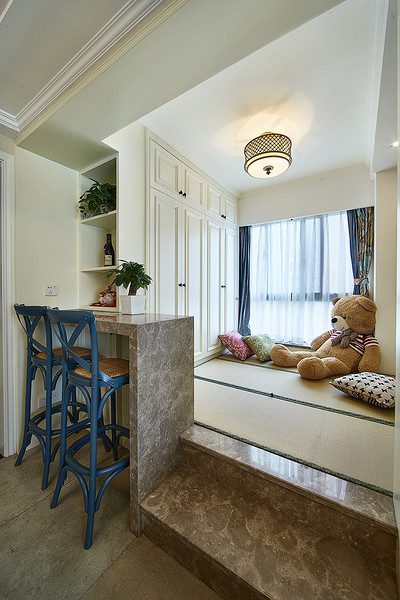 光鲜亮丽美式榻榻米和吧台结合设计布景效果图