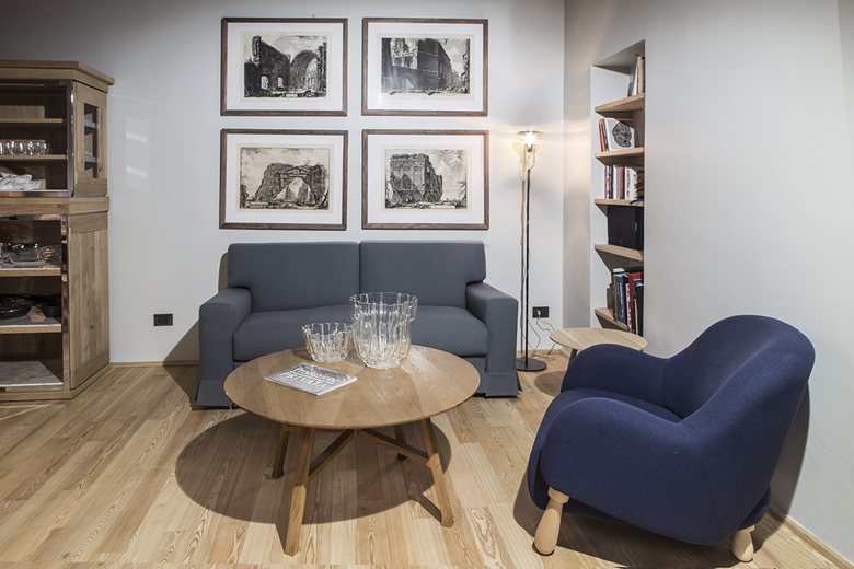 古朴美式混搭设计 客厅实木地板装饰图 - 效果图