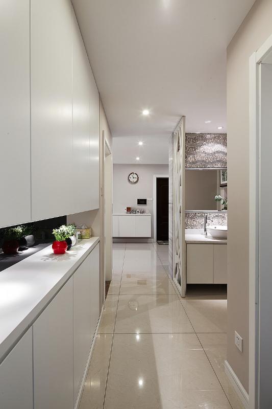 明亮现代简约家居过道效果图