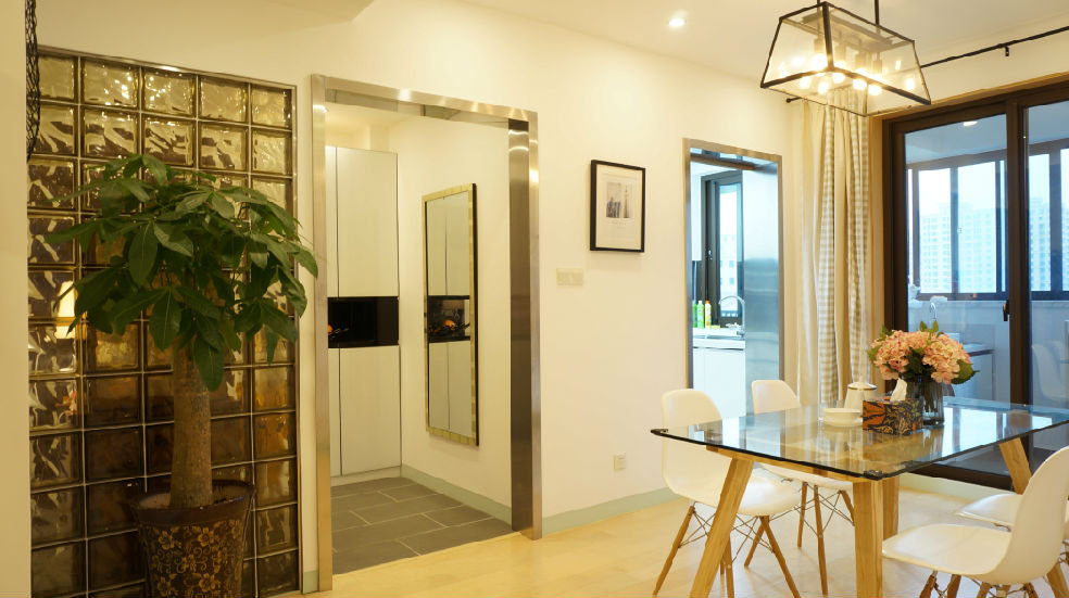 美式田园餐厅简易餐桌椅装饰效果图