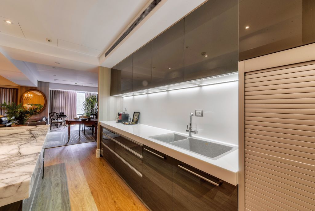 时尚混搭厨房橱柜效果图